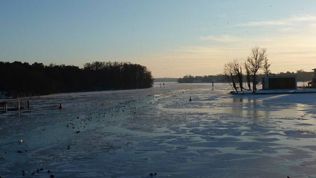 Blick von der Schmöckwitzer Brücke auf die Dahme