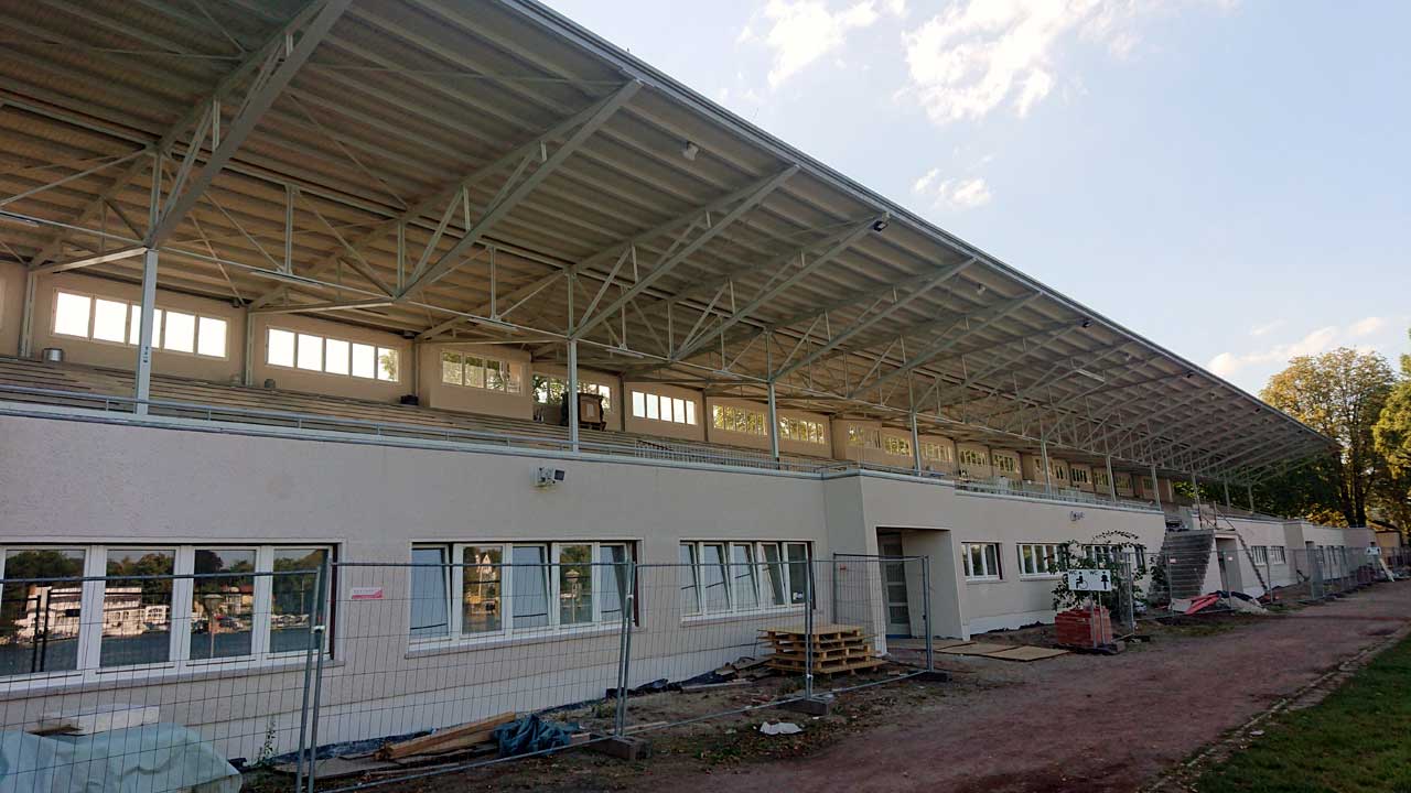 Sanierungsbaustelle Regattatribühne Grünau - September 2023