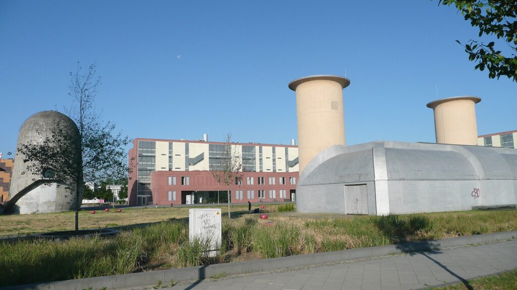 Aerodynamischer Park Adlershof in Treptow-Köpenick