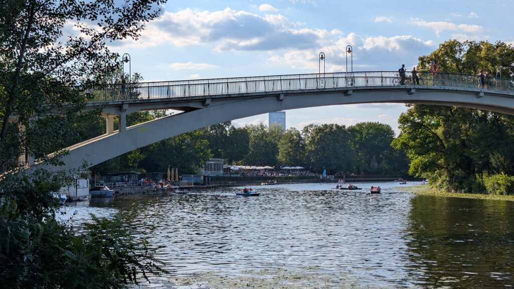 Abteibrücke über die Spree