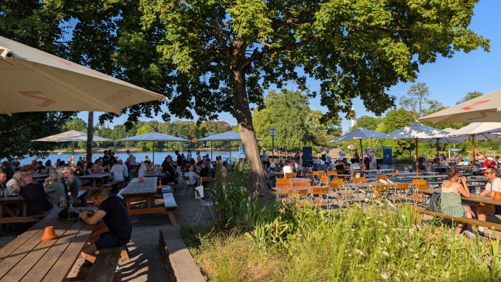 Biergarten von Haus Zenner an der Spree