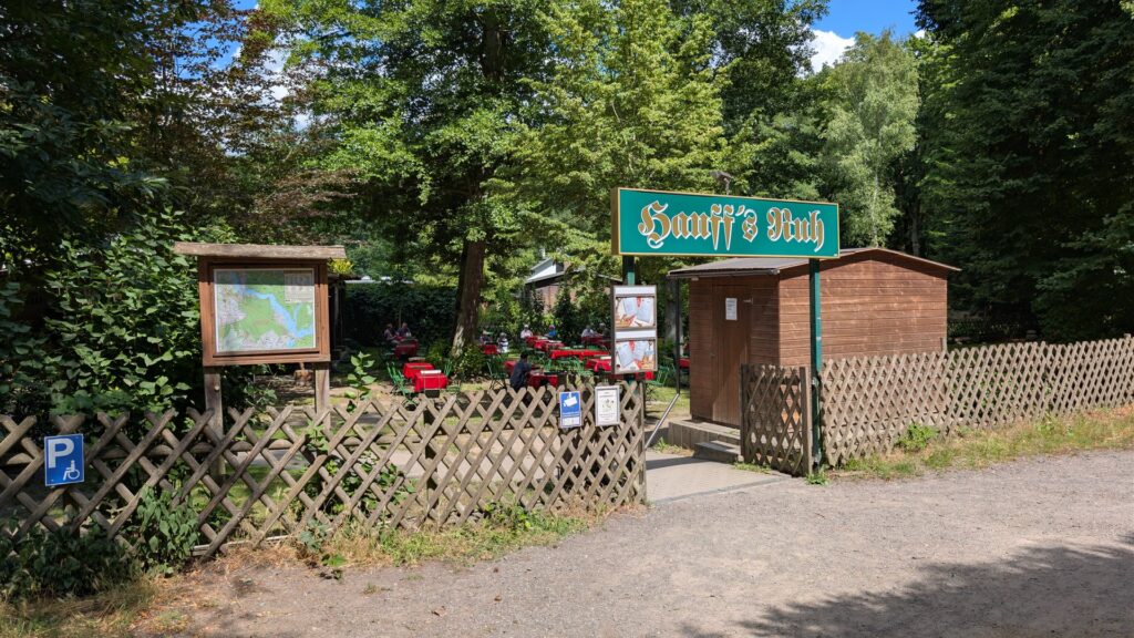 Waldgaststätte Hanffs Ruh als Ausflugsziel zwischen Grünau und Schmöckwitz.
