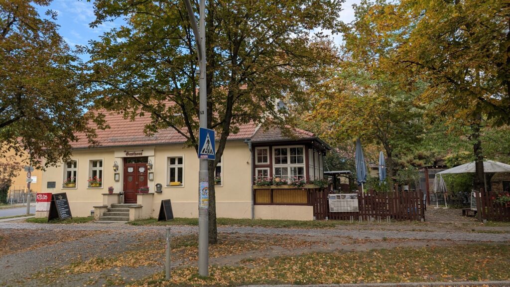 Historisches Gasthaus mit Garten am Müggelheimer Dorfanger