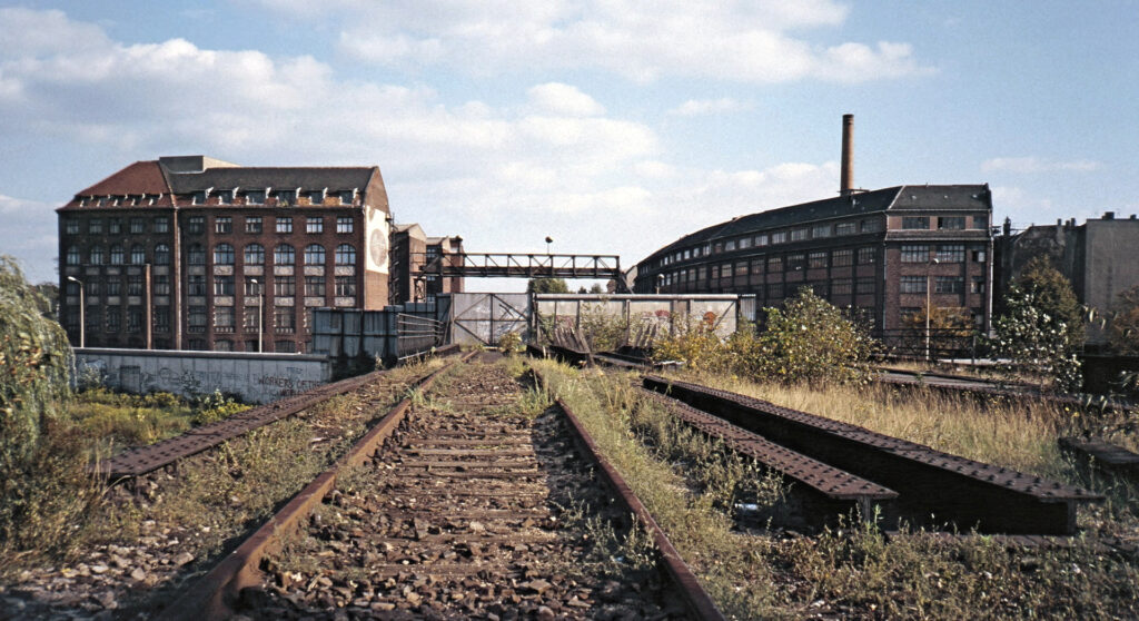 Grenztor und Beschaubrücke am Landwehrkanal, 24. September 1986